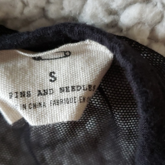 Pins & Needles Peplum Top - Picture 5 of 8